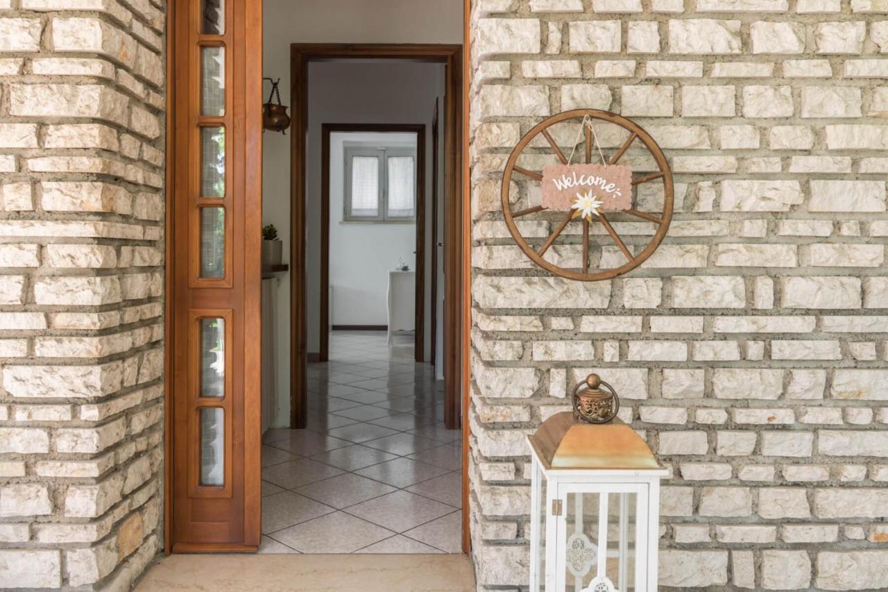 Francesco La Ruota Apartment *